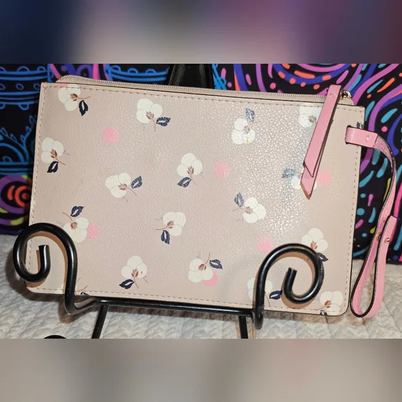 Kate Spade Arch Place Mya Breezy Floral Ditsy Pouch/Wristlet - Picture 3 of 10
